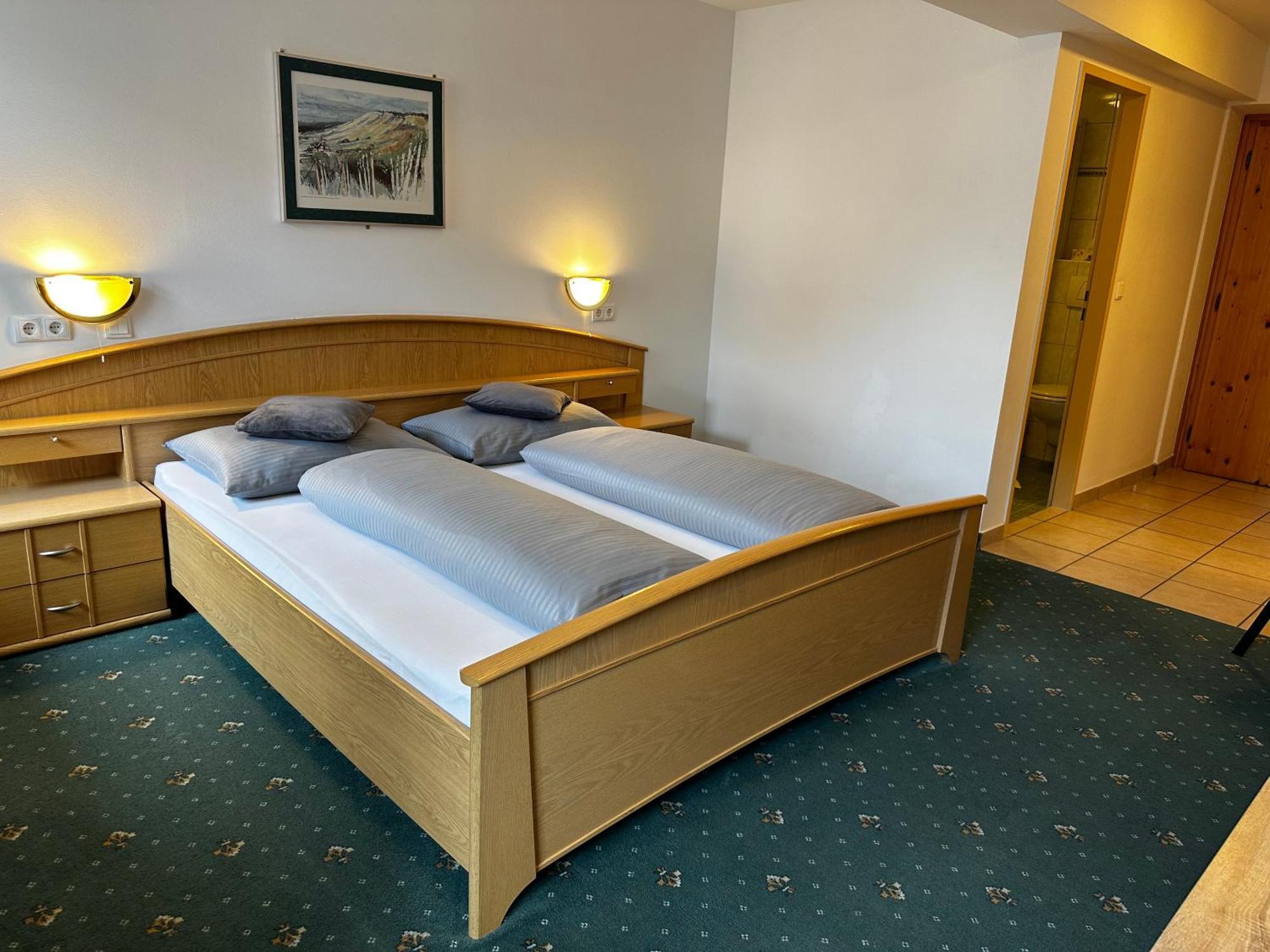Goldener Adler Bed & Breakfast Scharnitz Dış mekan fotoğraf