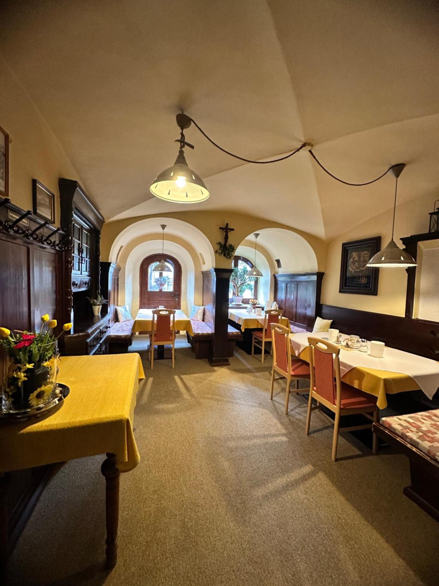 Goldener Adler Bed & Breakfast Scharnitz Dış mekan fotoğraf