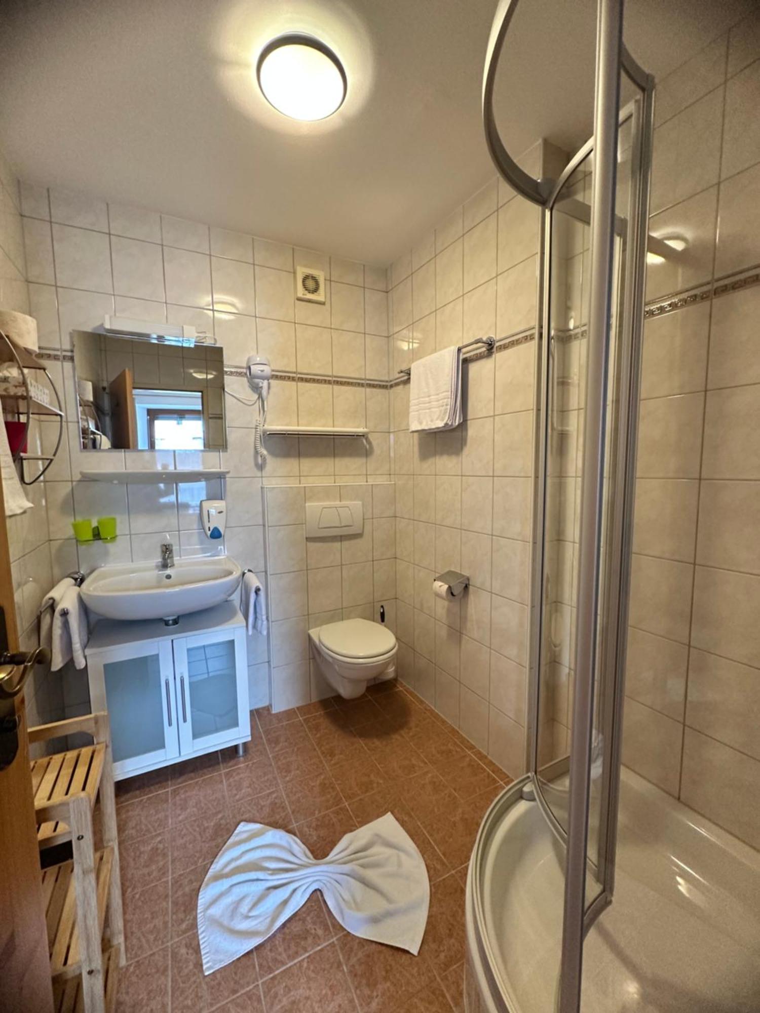Goldener Adler Bed & Breakfast Scharnitz Dış mekan fotoğraf
