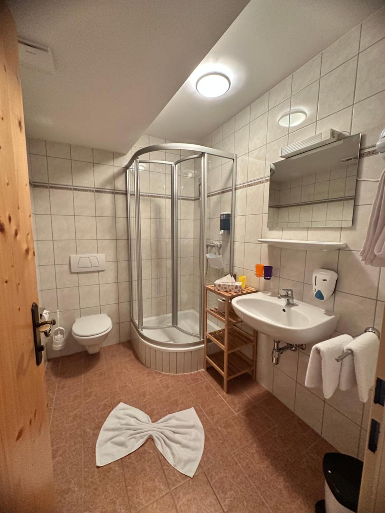 Goldener Adler Bed & Breakfast Scharnitz Dış mekan fotoğraf